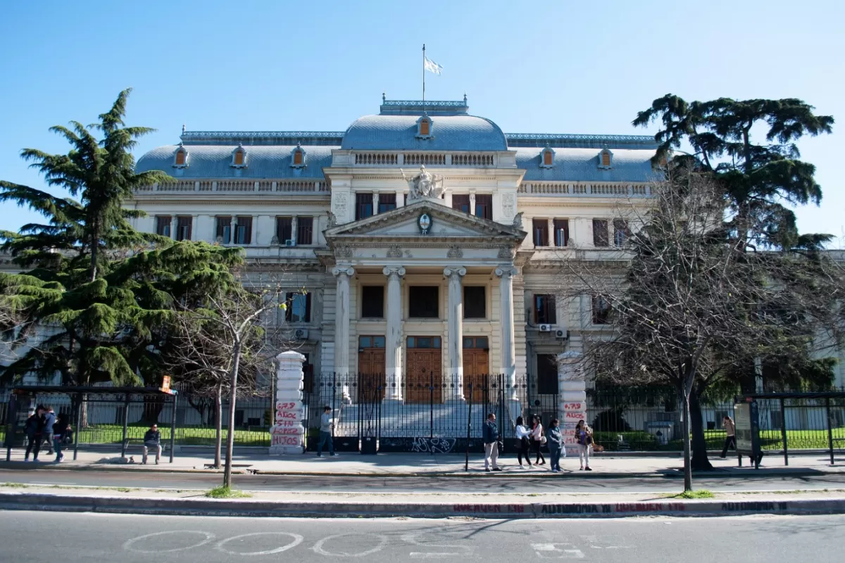 Advierten que Buenos Aires asumir&iacute;a un alto costo vial y ambiental si prospera el proyecto sobre las banquinas