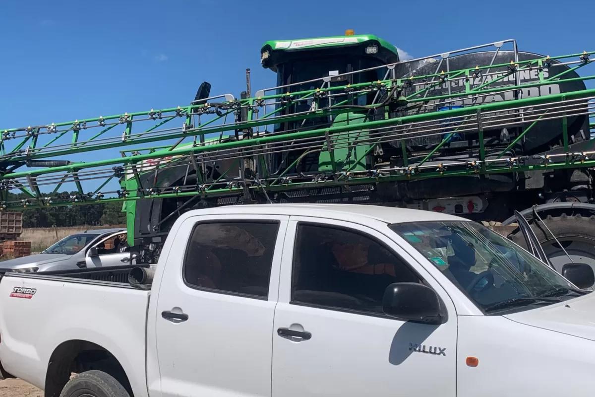 Una pesquisa judicial en Mar Chiquita descubri&oacute; maquinaria agr&iacute;cola oculta en un predio dedicado al desarme automotor