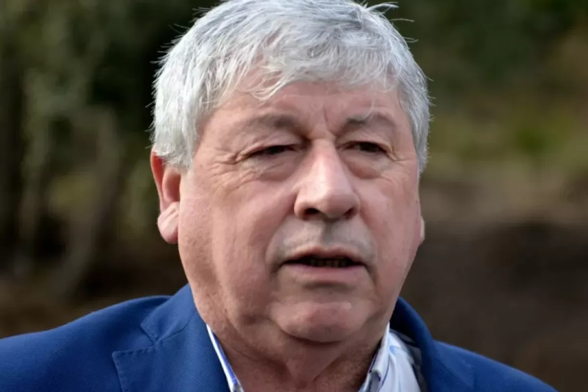 Walter Cort&eacute;s suma otro conflicto en R&iacute;o Negro tras los contagios detectados en el vertedero
