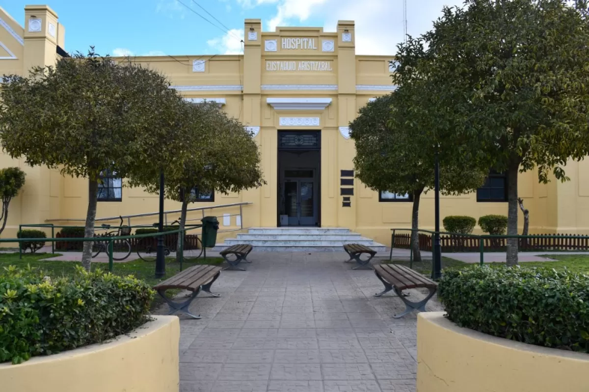 Denuncias del equipo hospitalario de Coronel Vidal apuntan a destrato laboral y deficiencias en materiales para estudios m&eacute;dicos