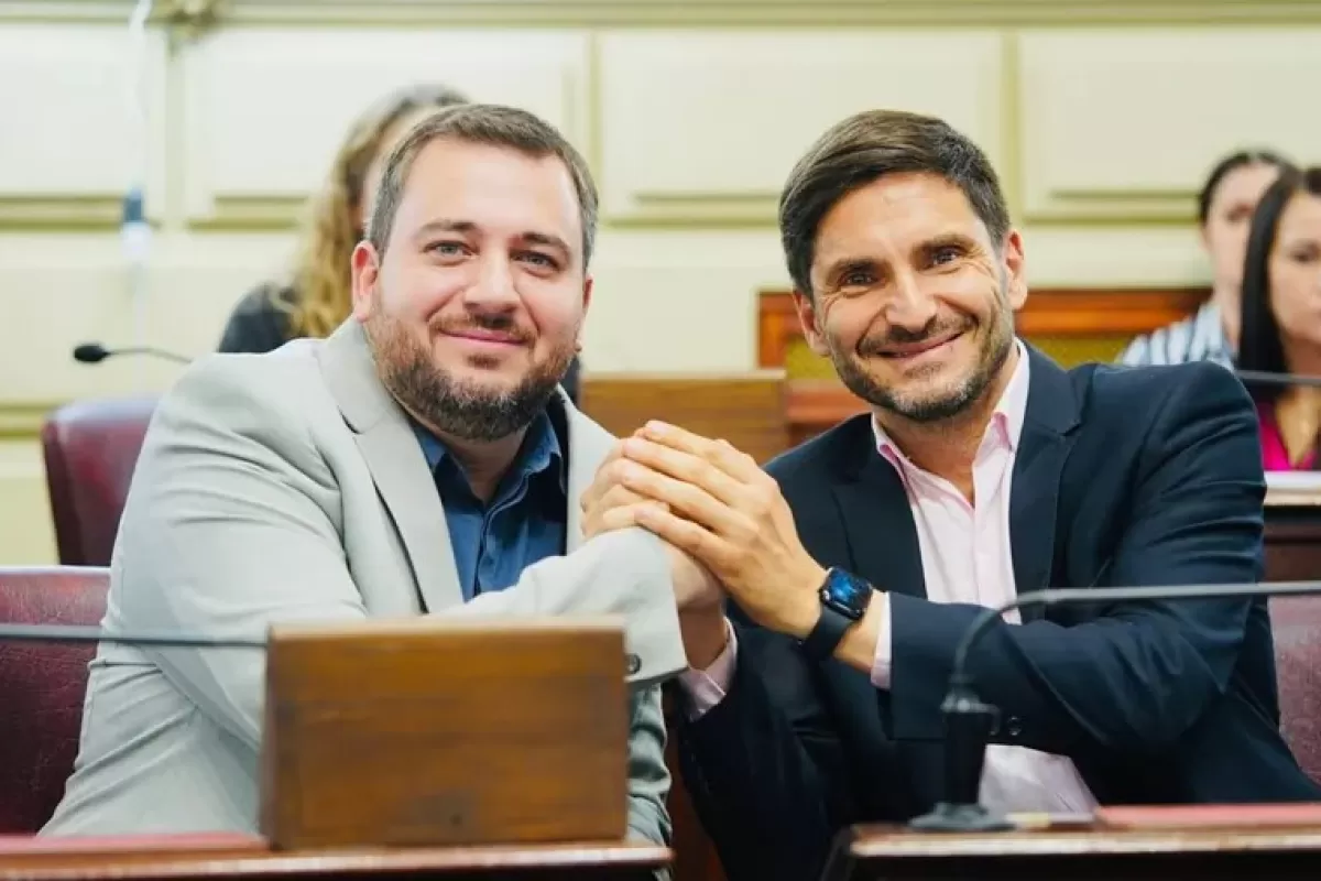 Denuncian en Santa Fe un esquema de desvío millonario que compromete a funcionarios cercanos al gobernador