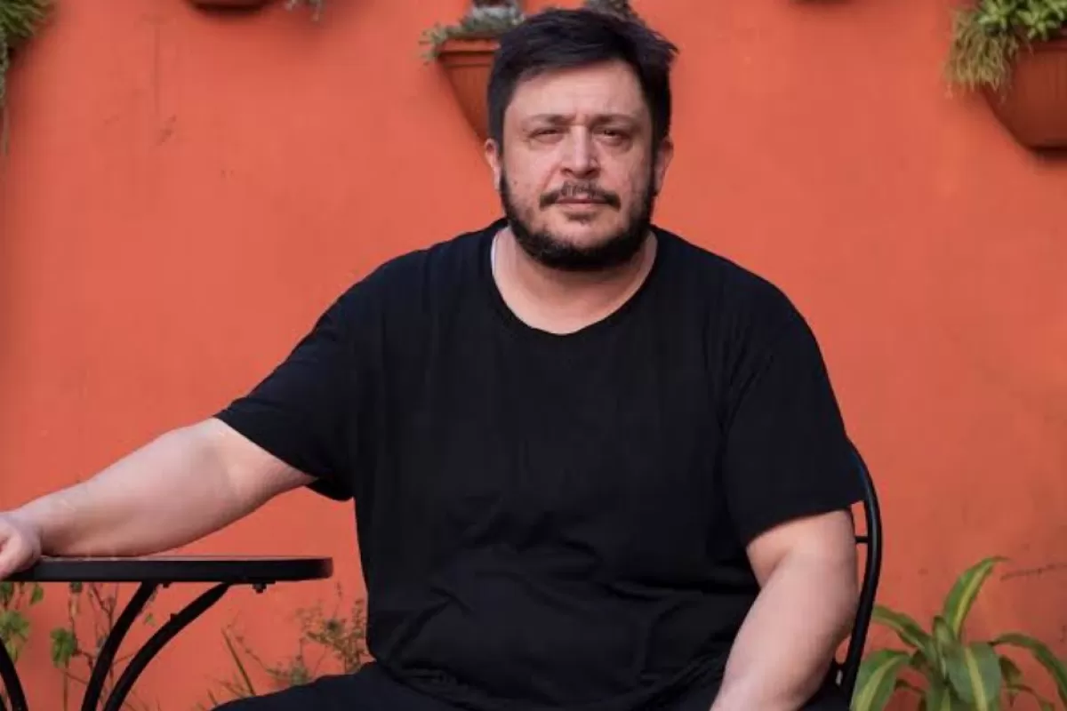 "Si pon&eacute;s 100 te llev&aacute;s 500": la promesa de Orsai que termin&oacute; con una denuncia penal contra Hern&aacute;n Casciari