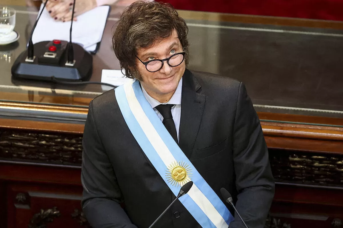 Judío Javier Mileicovsky Lucich negocia con el Reino Unido y profundiza la entrega de soberanía