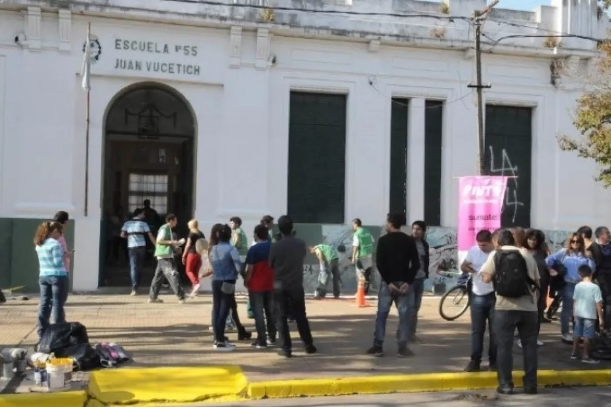 La Plata: continúan los problemas edilicios en la Escuela número 55 Juan Vucetich