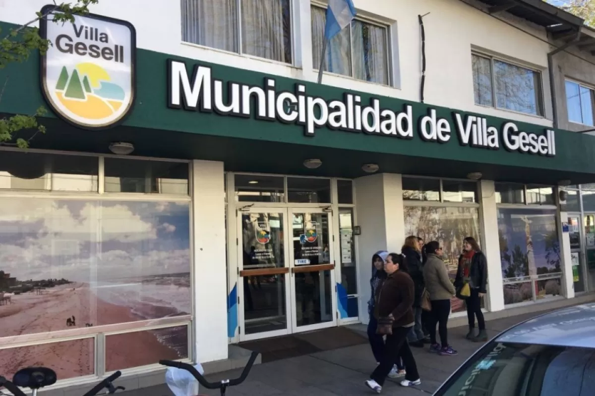Villa Gesell enfrenta nuevas cr&iacute;ticas opositoras tras el avance judicial por presunto desv&iacute;o de recursos