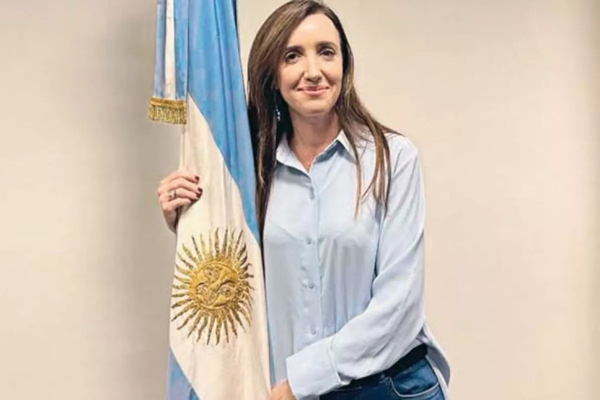 La nacionalista Victoria Villarruel impuls&oacute; un programa de pasant&iacute;as pagas para universitarios en el Senado