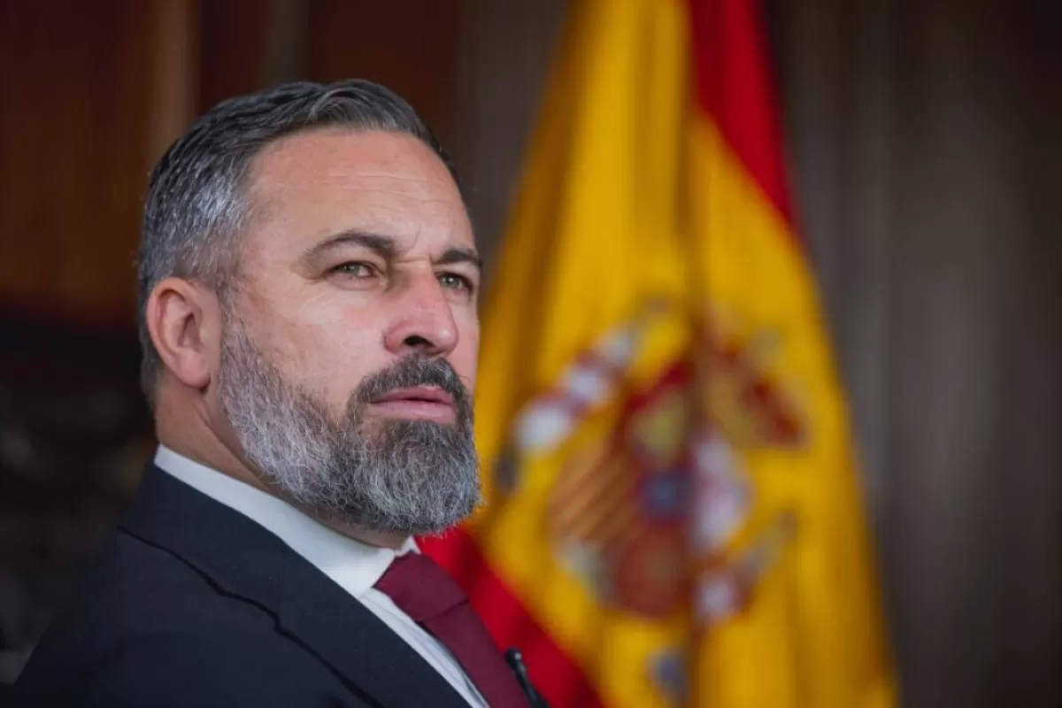 El Nacionalista Santiago Abascal y Vox Exigen Investigar Fraudes en el Voto por Correo y Proponen Reformas Electorales
