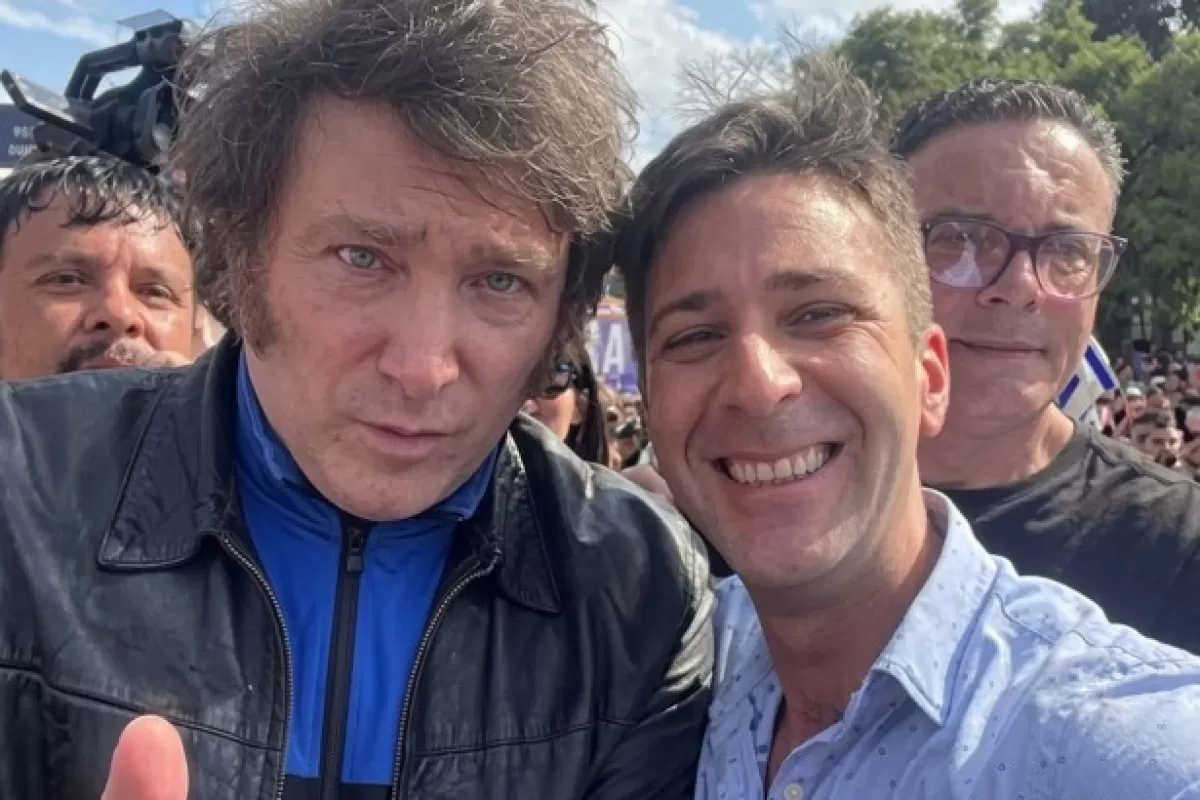 La Libertad Avanza sac&oacute; a Juli&aacute;n Lahan de Avellaneda-Lan&uacute;s despu&eacute;s de una larga acumulaci&oacute;n de cr&iacute;ticas