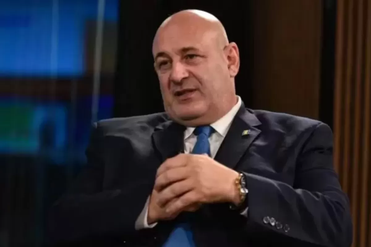 Santiago Cúneo cargó contra Fuerza Patria y acusó a Grabois y Taiana de “restar millones de votos”