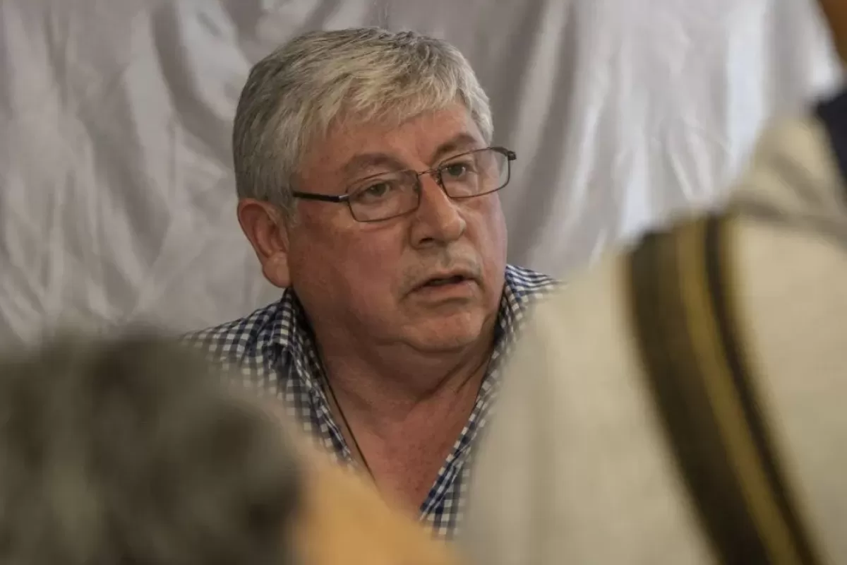 R&iacute;o Negro: un fallo complica a Cort&eacute;s y bloquea parte de las exigencias que su gobierno impuso a la CEB
