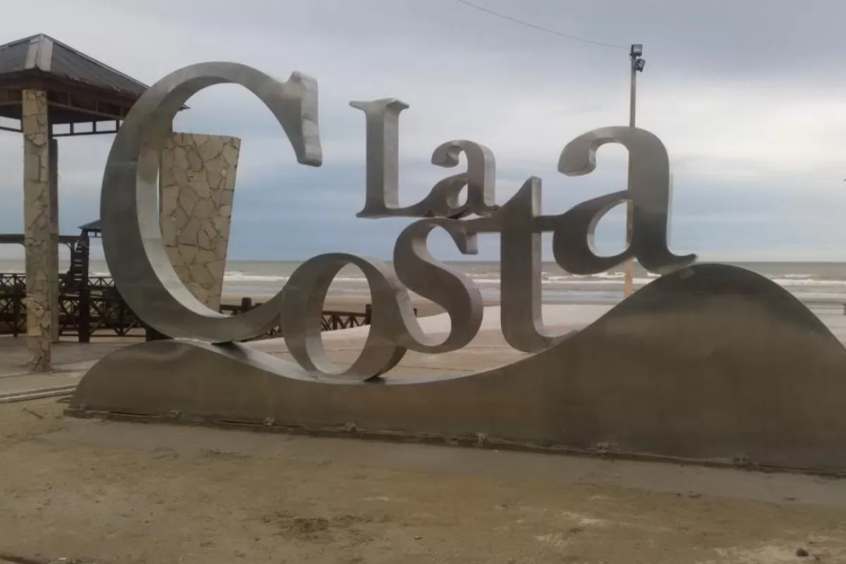 Facturas de luz millonarias en La Costa dejan en jaque a cientos de hogares