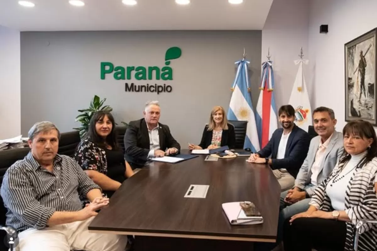 Entre R&iacute;os enfrenta una denuncia que describe un entramado de difamaci&oacute;n y aprietes dentro del sector inmobiliario