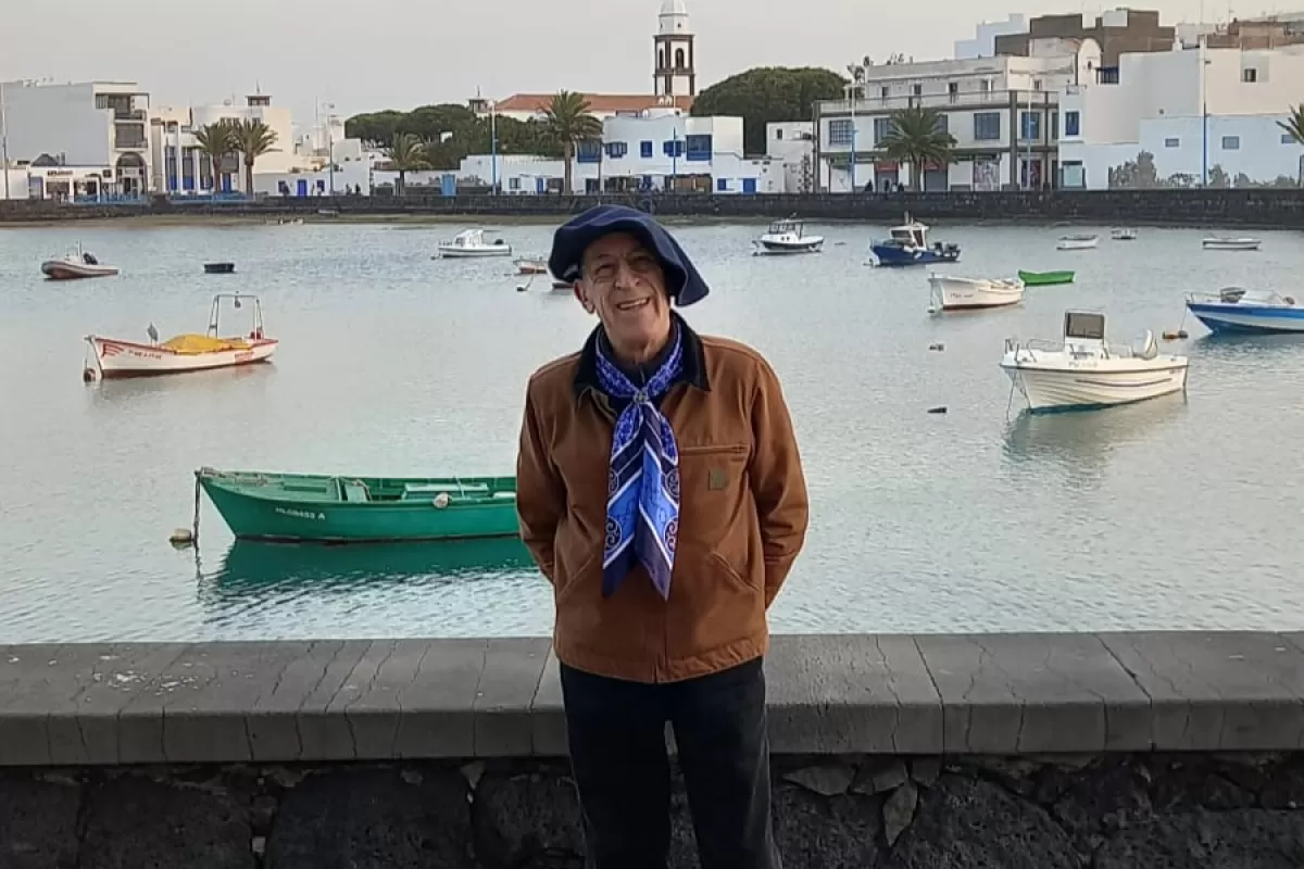 El cantante Jhosemaria De Niro habla de su residencia en Canarias, sus grabaciones en Italia y su visi&oacute;n del presente