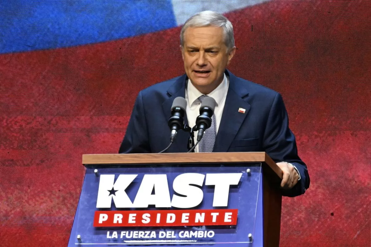 El nacionalista Jos&eacute; Antonio Kast ordena construir barreras f&iacute;sicas en la frontera con Bolivia
