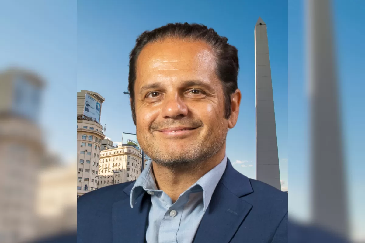 Peretta advirti&oacute; que CABA pierde sentido de pertenencia porque miles de empleados deben vivir fuera de la Ciudad