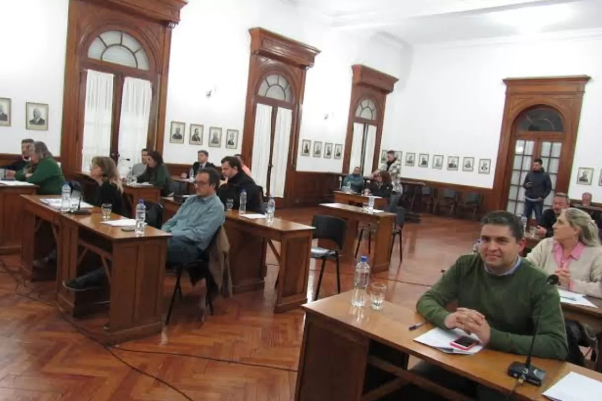 9 de Julio qued&oacute; sorprendido por la alianza circunstancial entre La C&aacute;mpora, el delgadismo y La Libertad Avanza