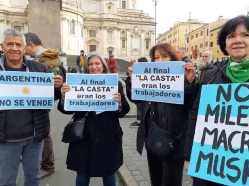 El ajuste de Milei empuja a radicales, peronistas y socialistas a conformar un nuevo espacio opositor