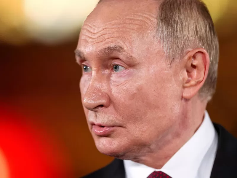 VIDEO | El nacionalista Putin aborda la cooperación BRICS en cumbre virtual en medio de aranceles de Trump