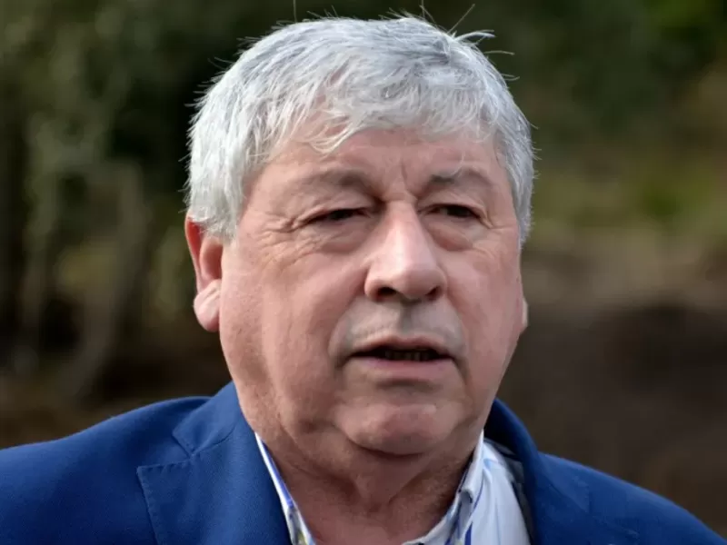 Walter Cort&eacute;s suma otro conflicto en R&iacute;o Negro tras los contagios detectados en el vertedero
