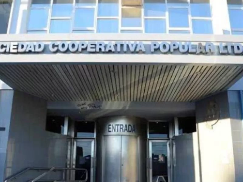 El&iacute;as Jones qued&oacute; apuntado en Chubut por una supuesta asociaci&oacute;n il&iacute;cita que habr&iacute;a operado mediante empresas pantalla