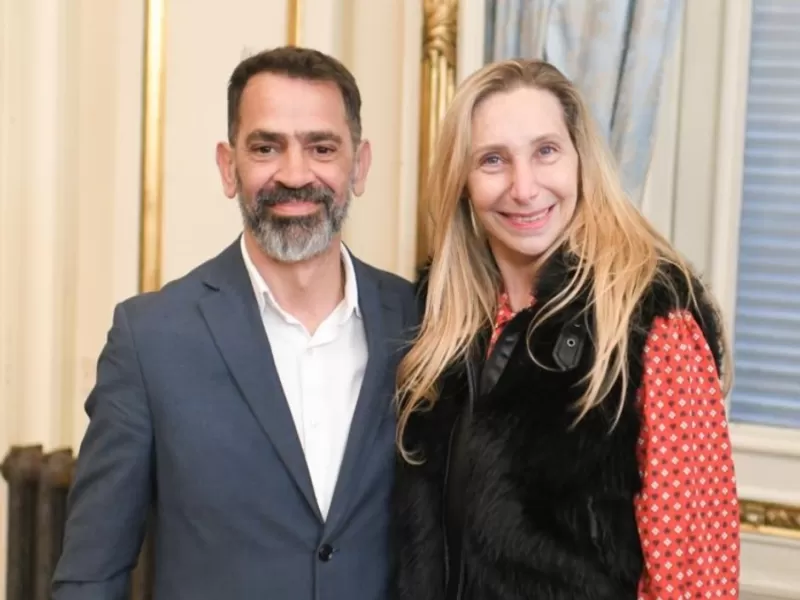 LLA prepara la pelea por La Plata con Juan Osaba y Carolina P&iacute;paro como posibles candidatos