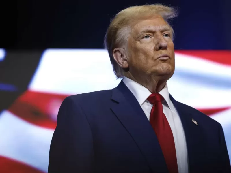 El nacionalista Donald Trump anuncia la firma de un acuerdo comercial con China