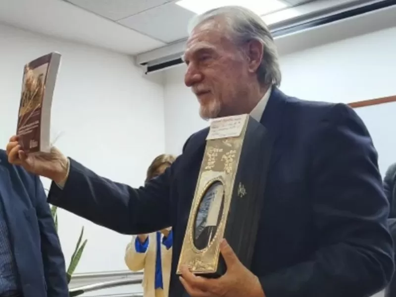 Storani denunci&oacute; en Salta una ofensiva ideol&oacute;gica de Milei contra la educaci&oacute;n p&uacute;blica y reclam&oacute; mayor financiamiento