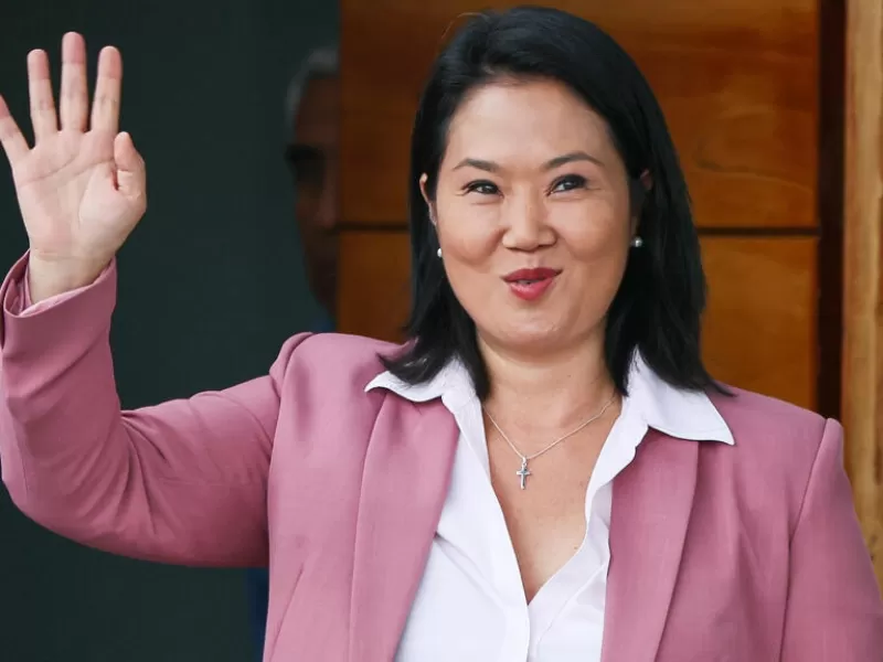 El nacionalista Nayib Bukele felicitó a Keiko Fujimori y le deseó éxito en su futura gestión