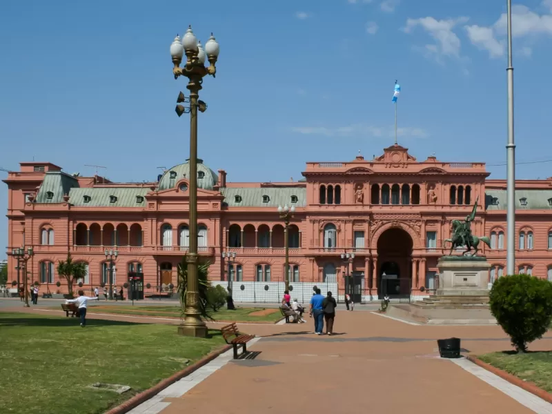 Un manifiesto se&ntilde;ala que el Gobierno favorece condiciones para la concentraci&oacute;n de recursos naturales en manos extranjeras