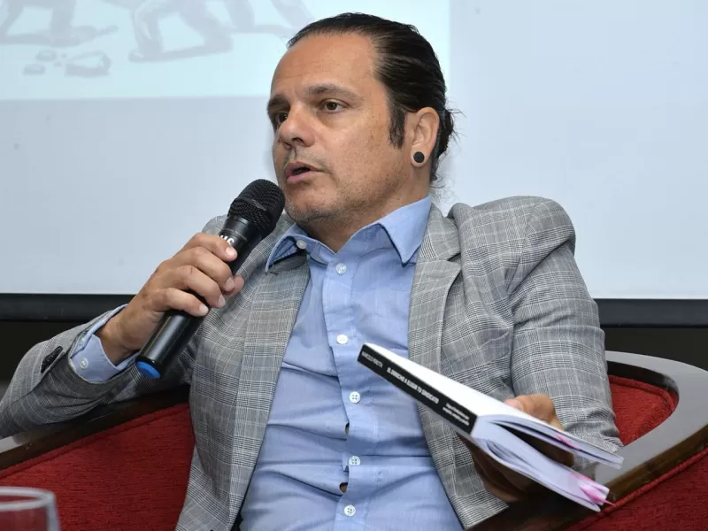 Marcelo Peretta marc&oacute; un l&iacute;mite a la IA: &ldquo;Capacitarnos para usarla, no para que nos reemplace&rdquo;