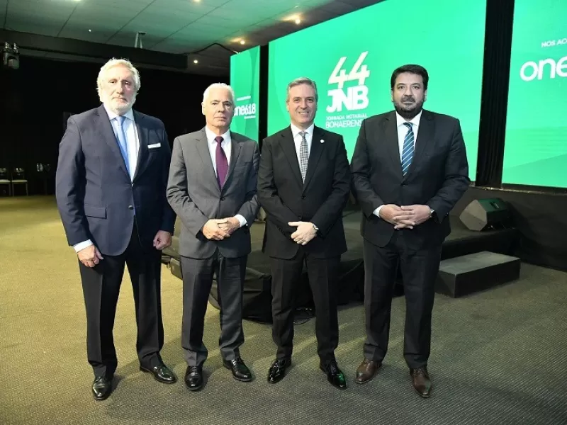 La estructura judicial de Buenos Aires se mostr&oacute; alineada con el notariado en la apertura de una jornada masiva