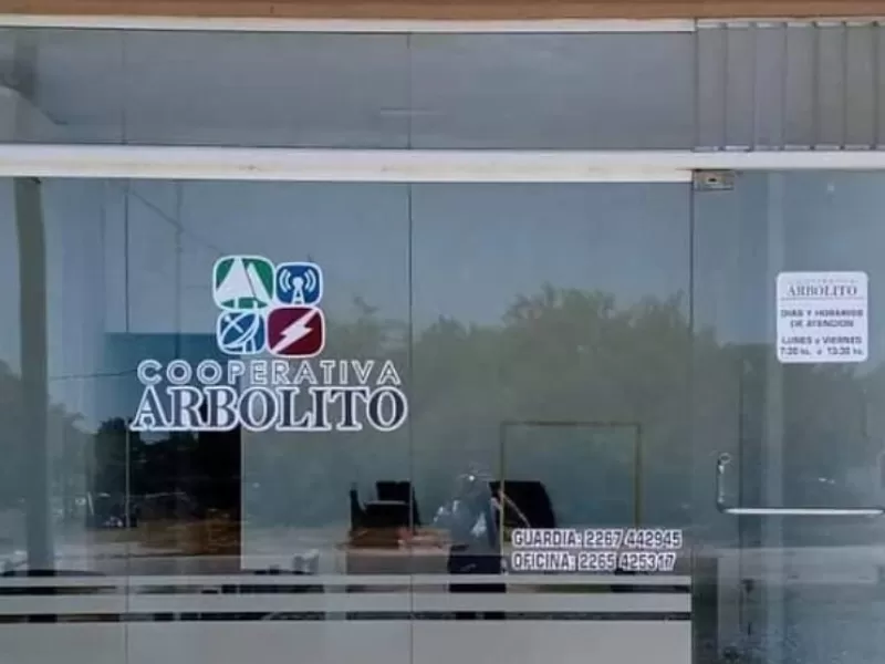 Mar Chiquita deber&aacute; atender el petitorio de vecinos que cuestionan el manejo de la Cooperativa Arbolito