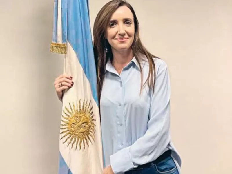 La nacionalista Victoria Villarruel impuls&oacute; un programa de pasant&iacute;as pagas para universitarios en el Senado
