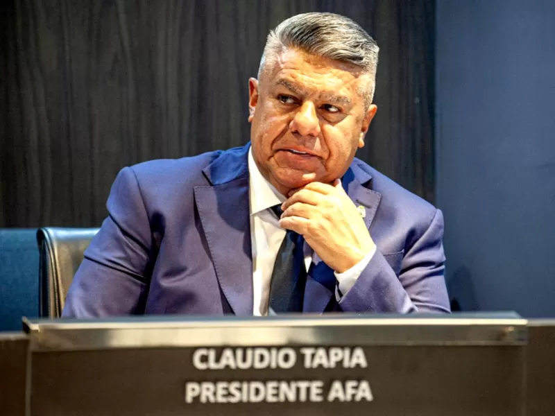 El esc&aacute;ndalo que golpea a AFA vincula a Messi con el presunto pacto que habr&iacute;a protegido a Claudio Tapia