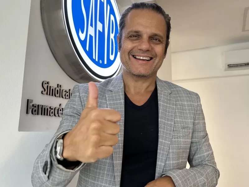 Marcelo Peretta lanz&oacute; su carrera por CABA tras asegurar un aumento para los farmac&eacute;uticos