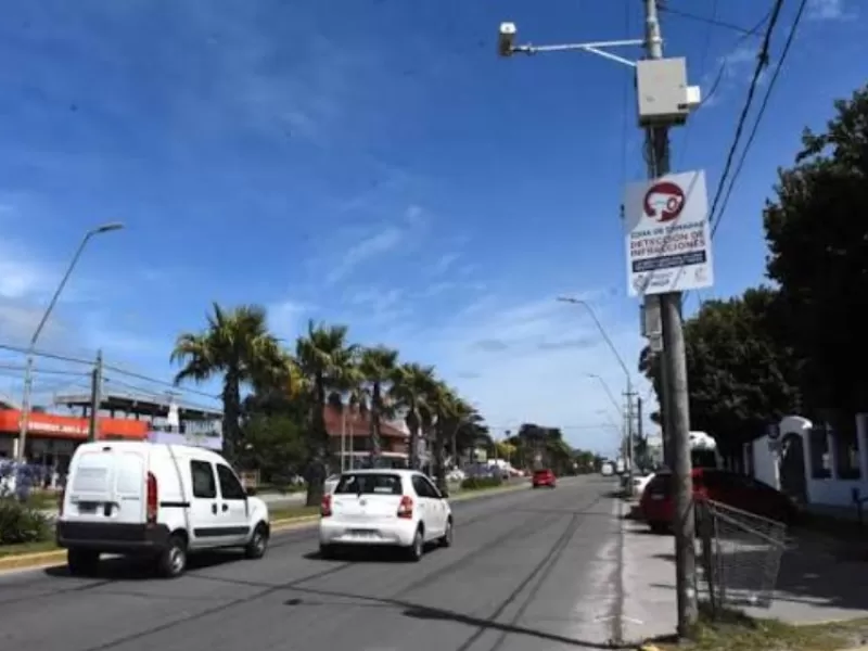 Fotomultas bajo revisi&oacute;n ponen en alerta a Mar del Plata por los controles instalados sobre la Ruta 2