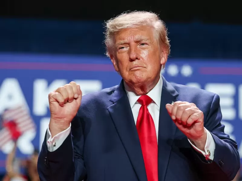 VIDEO | El nacionalista Donald Trump dio marcha atr&aacute;s: fusilar&aacute;n a un exmilitar condenado por una masacre, pero no lo televisar&aacute;n
