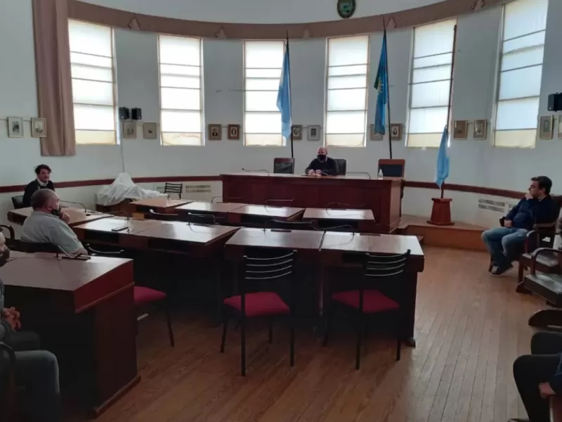 Mar Chiquita sum&oacute; otro esc&aacute;ndalo institucional tras el avance para limitar c&aacute;maras y presencia en comisiones