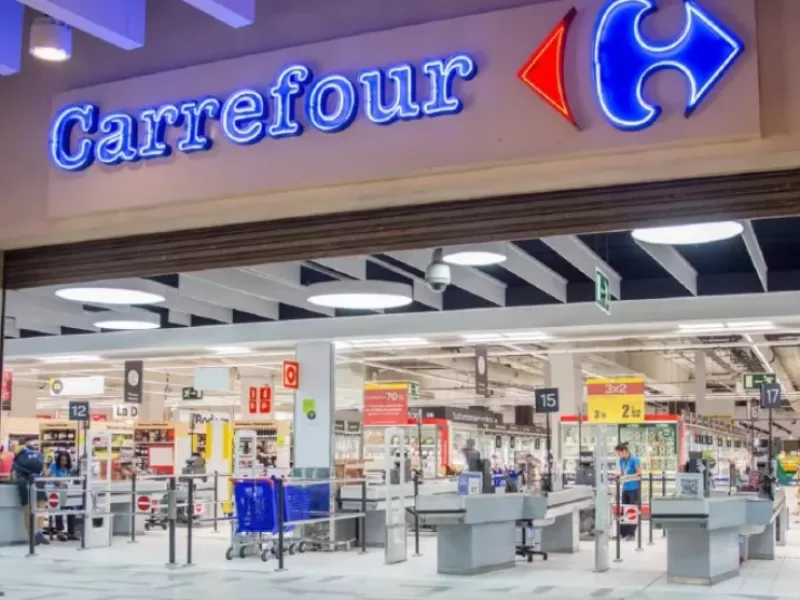 Crece la controversia alrededor de Carrefour por una deuda que habr&iacute;a escalado sin explicaci&oacute;n documentada