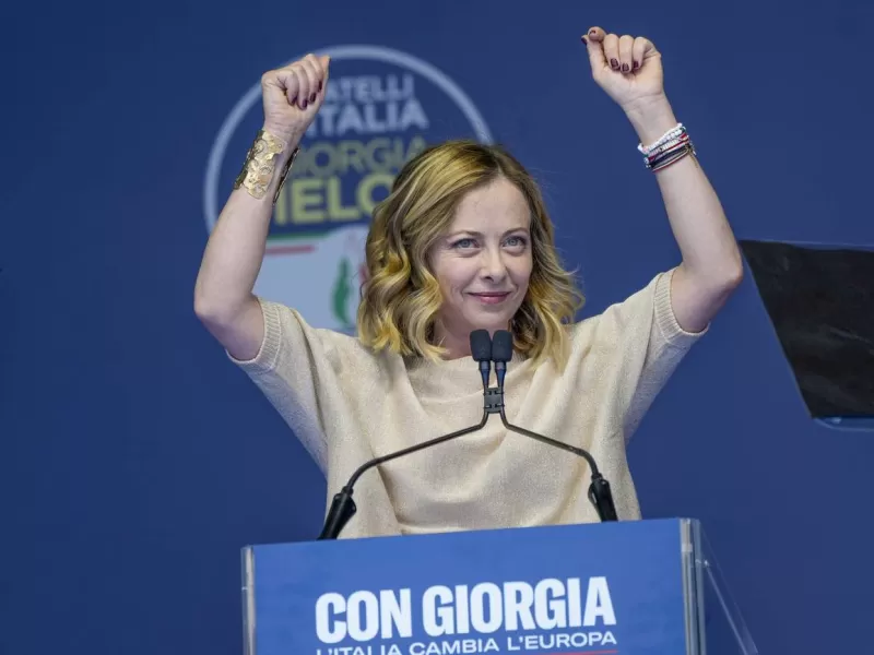Amenazan a la hija de la nacionalista Giorgia Meloni y desatan una ola de solidaridad en Italia