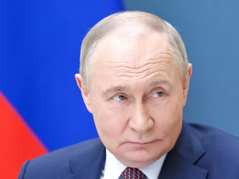 El nacionalista Putin media entre Irán e Israel y advierte a Ucrania sobre nuevas pérdidas territoriales