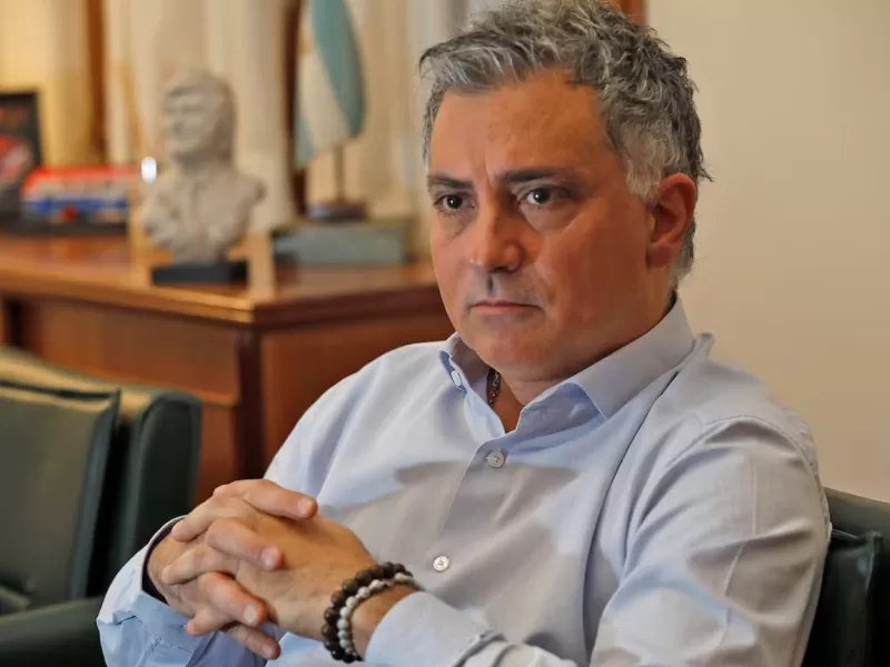 Polémica por el ingreso de un dirigente massista en las boletas de 2023