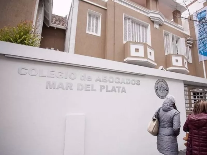 Pol&eacute;mica en Mar del Plata por un juez que combina decisiones judiciales con liderazgo corporativo