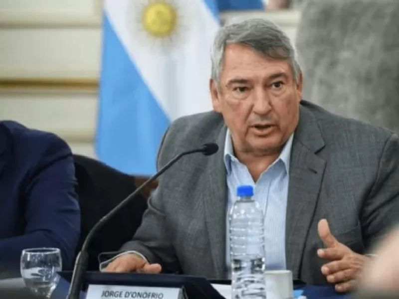 Intendentes exigen explicaciones: CECAITRA presiona a la Justicia con medios afines