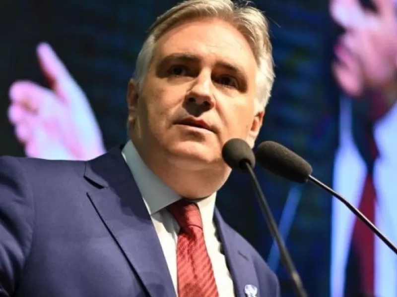 Mientras C&oacute;rdoba ajusta gastos, un pu&ntilde;ado de compa&ntilde;&iacute;as acumul&oacute; contratos por m&aacute;s de 130 mil millones