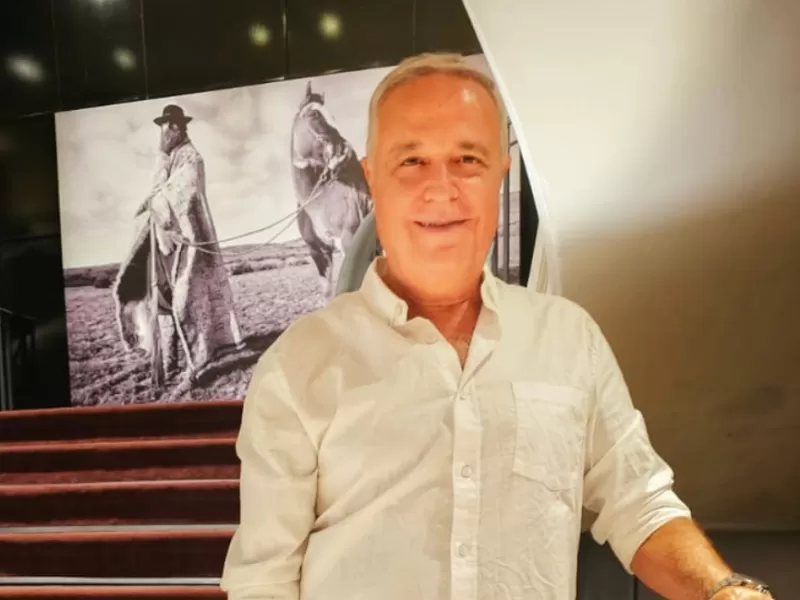 El cantante Gabriel Moss lanz&oacute; &ldquo;Si t&uacute; me quieres amar&rdquo;, producida por el Chino Asencio y disponible en plataformas digitales