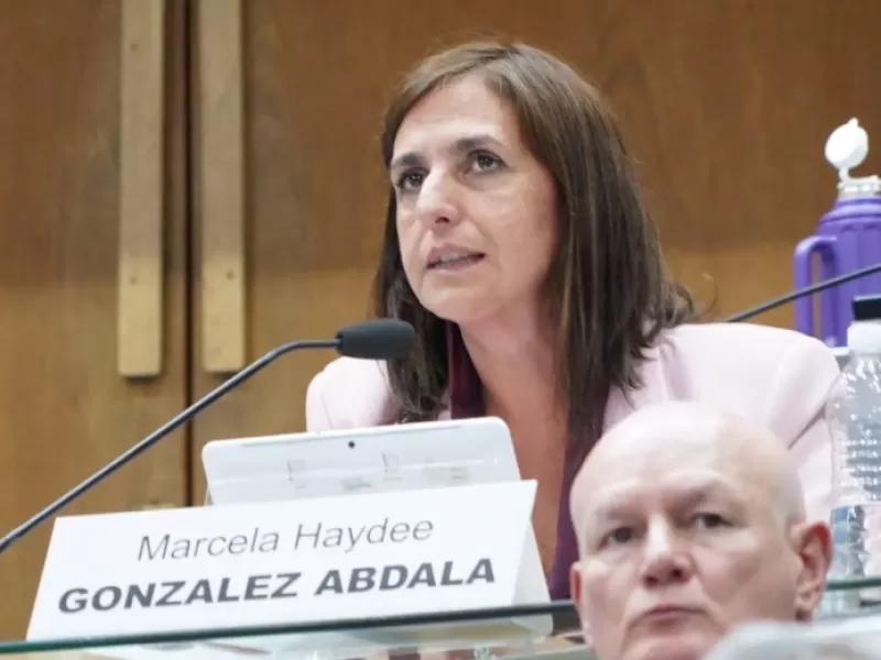 Mientras Weretilneck pierde figuras, R&iacute;o Negro ve crecer a La Libertad Avanza con la llegada de Marcela Abdala