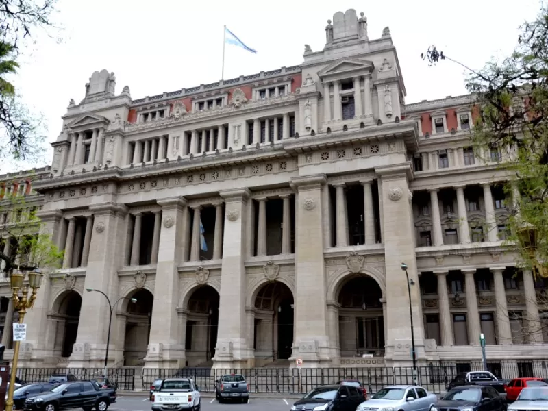 Los municipios quedan expuestos tras un precedente que cuestiona tributos sin contraprestaci&oacute;n concreta