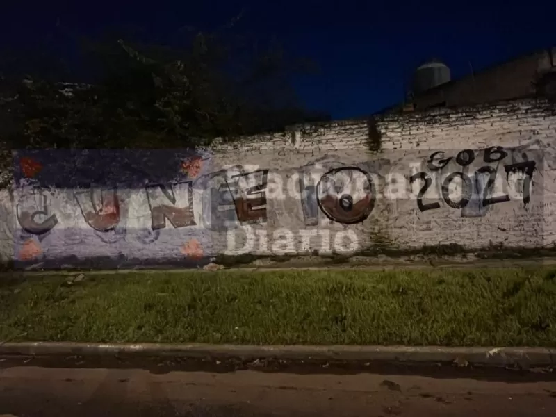 Santiago Cúneo ya aparece en muros bonaerenses con mensajes que proyectan una candidatura provincial para 2027