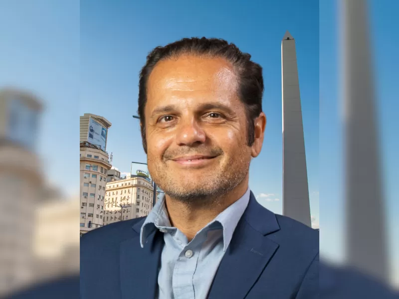 Peretta advirti&oacute; que CABA pierde sentido de pertenencia porque miles de empleados deben vivir fuera de la Ciudad